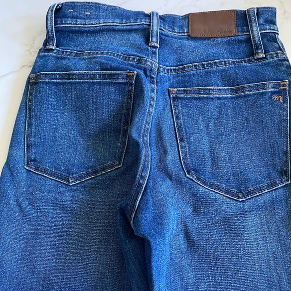 Madewell Classic Straight Jeans size 23 - Picture 7 of 13